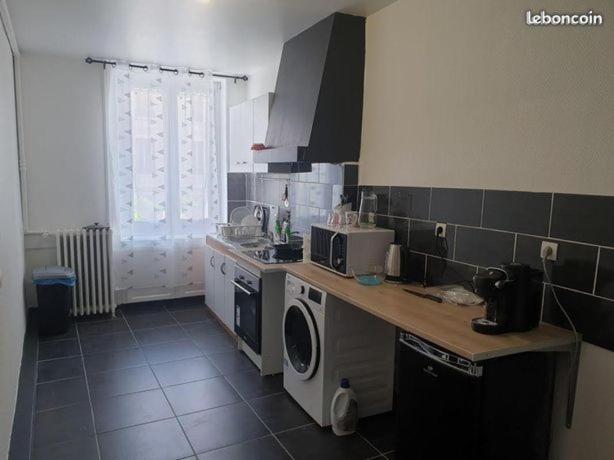 Appartement T2 Courte Duree Coup De Coeur Toute A 5 Minutes Saint-Etienne  Exterior photo