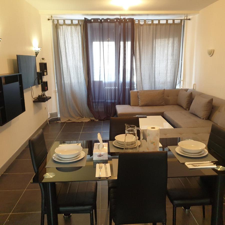 Appartement T2 Courte Duree Coup De Coeur Toute A 5 Minutes Saint-Etienne  Exterior photo